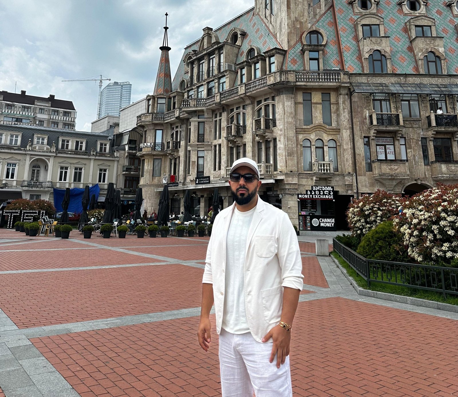 كريم بدران جورجيا : منتجع أرمونيا في باتومي رؤية استثمارية متكاملة تجمع بين الرفاهية وجودة البناء وموقع استثنائي على البحر الأسود